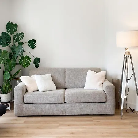 Nice Apartment In Oostende With Wifi * オステンド
